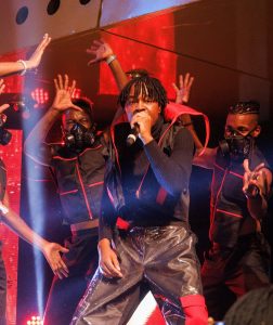 He's the next Gaffa: Fans praise Holy Ten's Cape Town live performance despite clashing with Winky Dee